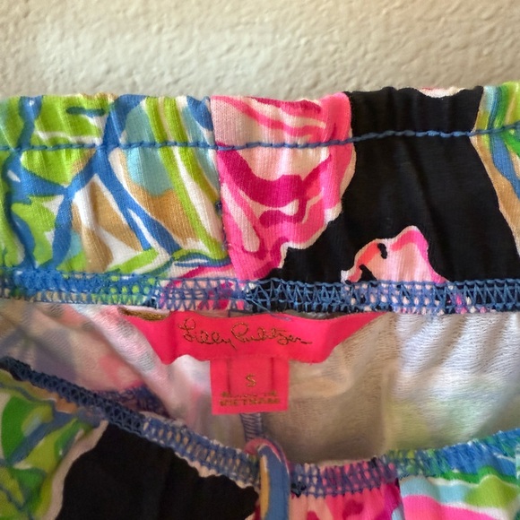 NWOT LILLY PULITZER Emora Knit Pant Onyx "JAGUAR JUNGLE" sz SM - Picture 5 of 6